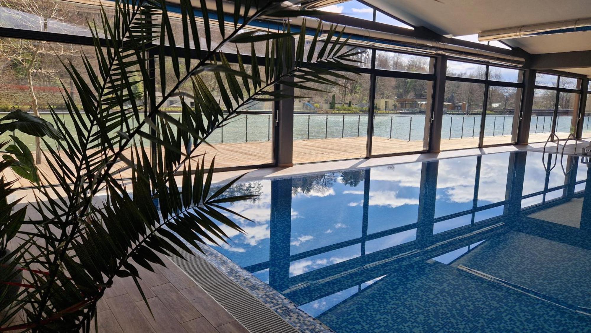 אוגניאנובו Waterside Spa Hotel מראה חיצוני תמונה